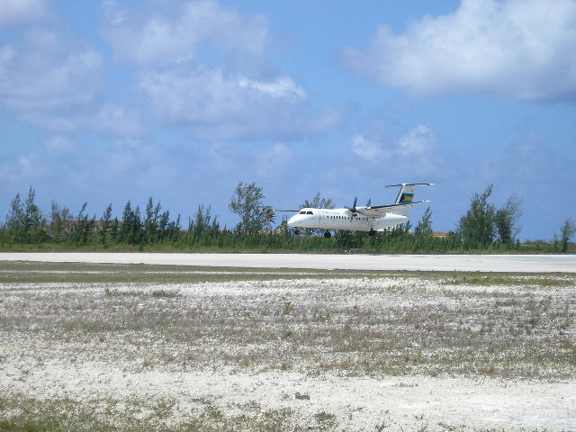 Picture 4 Of Airplanes Taking Off and Landing In The Bahamas